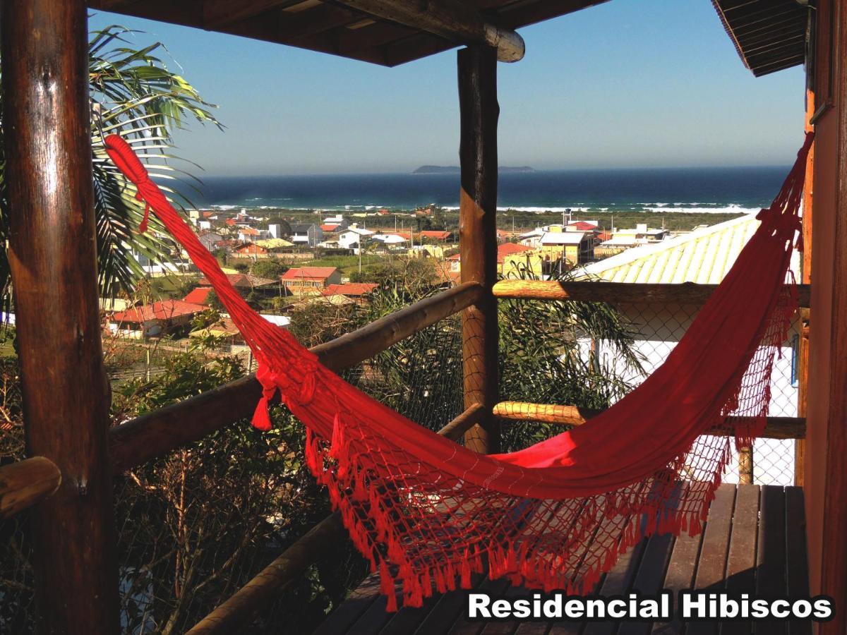 Residencial Hibiscos - Vista Mar Villa Гаропаба Екстериор снимка