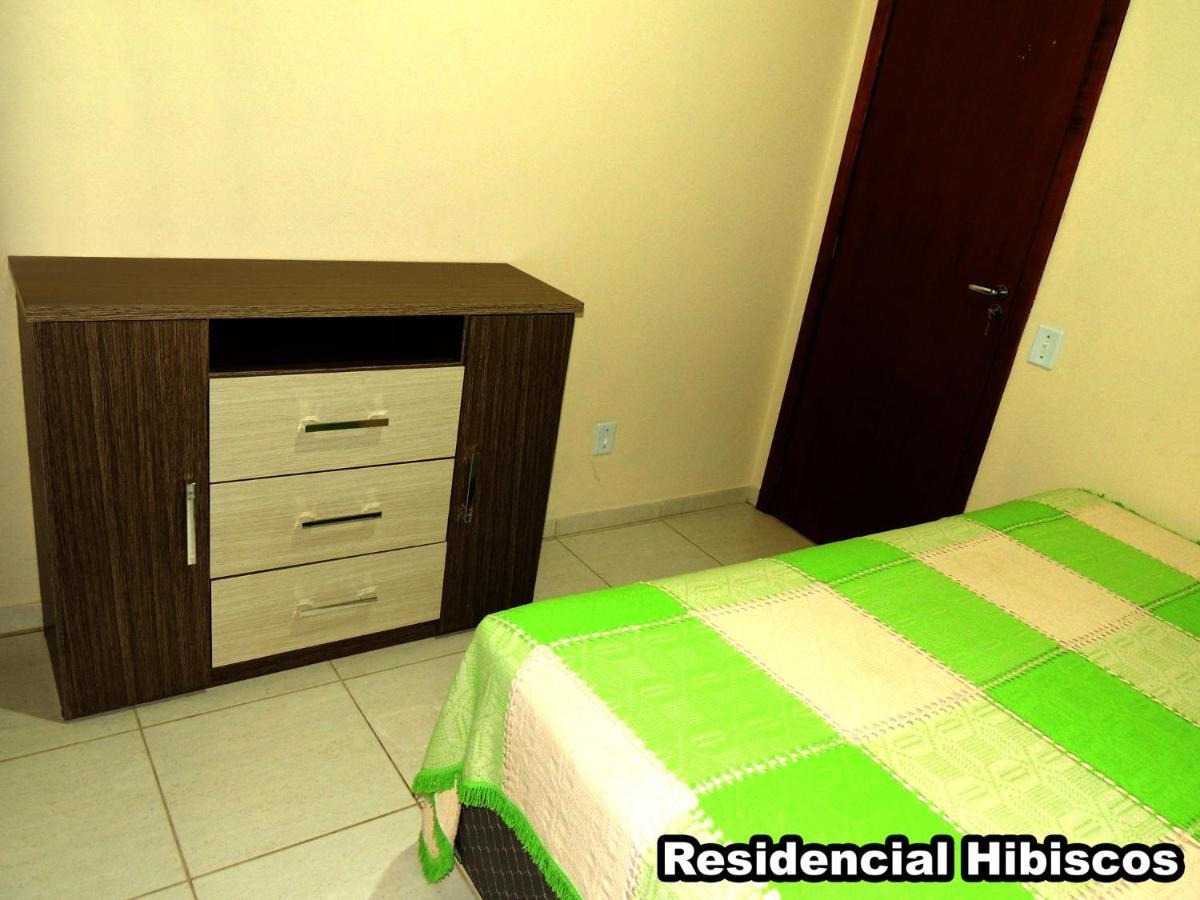 Residencial Hibiscos - Vista Mar Villa Гаропаба Екстериор снимка