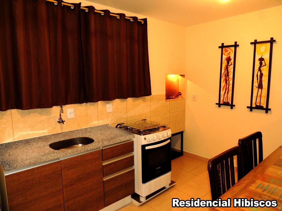 Residencial Hibiscos - Vista Mar Villa Гаропаба Екстериор снимка
