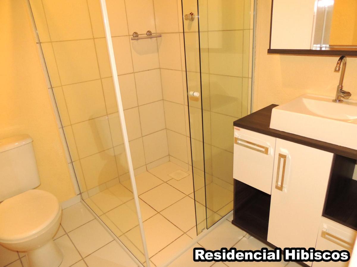 Residencial Hibiscos - Vista Mar Villa Гаропаба Екстериор снимка
