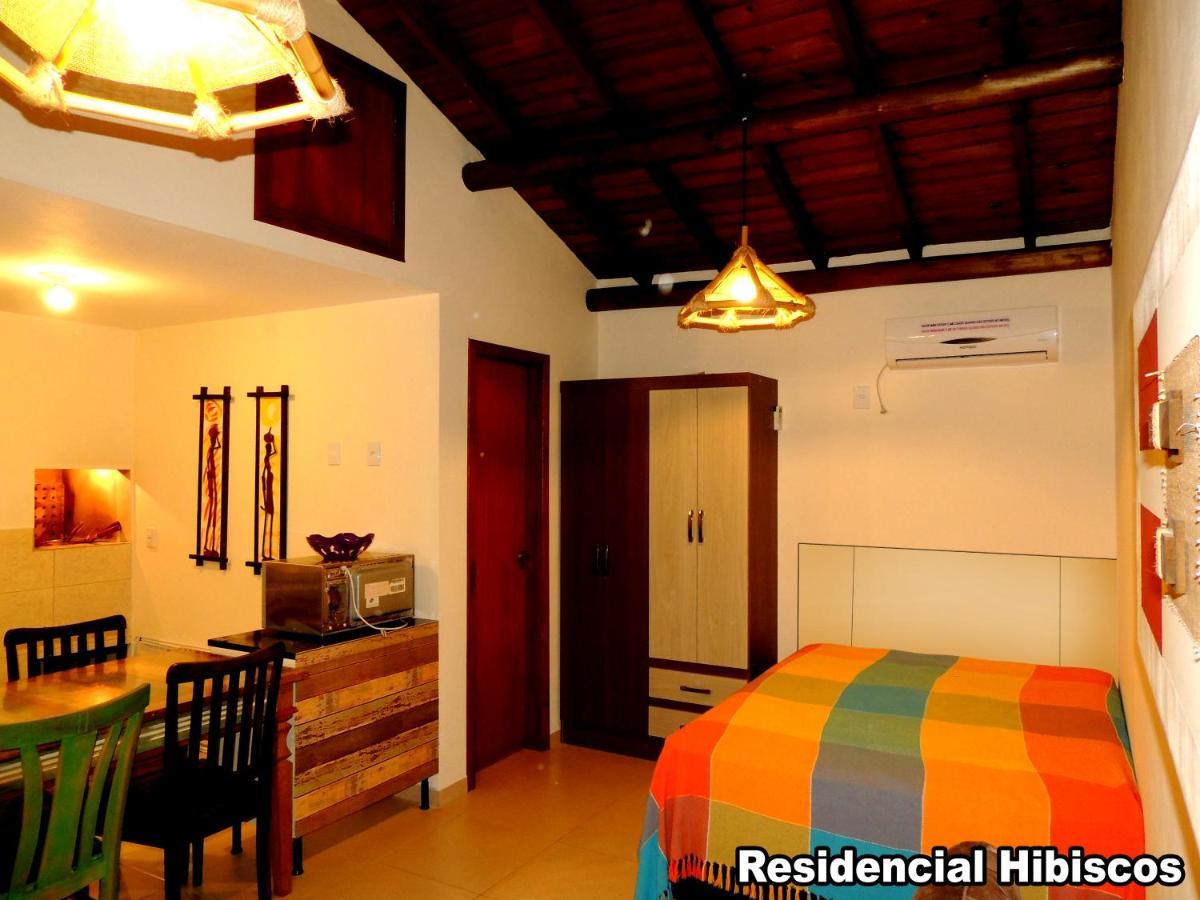 Residencial Hibiscos - Vista Mar Villa Гаропаба Екстериор снимка