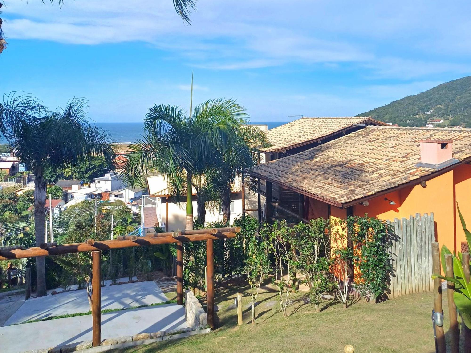Residencial Hibiscos - Vista Mar Villa Гаропаба Екстериор снимка